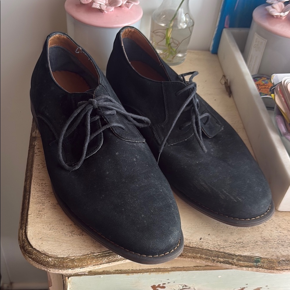 Men's Navy Lace-Up Dress Shoes